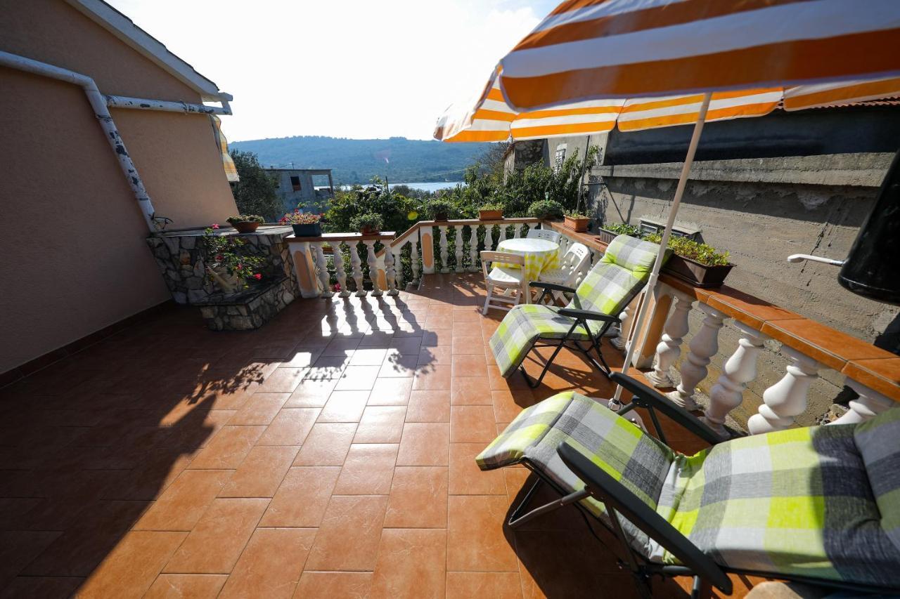Apartments With A Parking Space Brbinj, Dugi Otok - 8160 Екстериор снимка