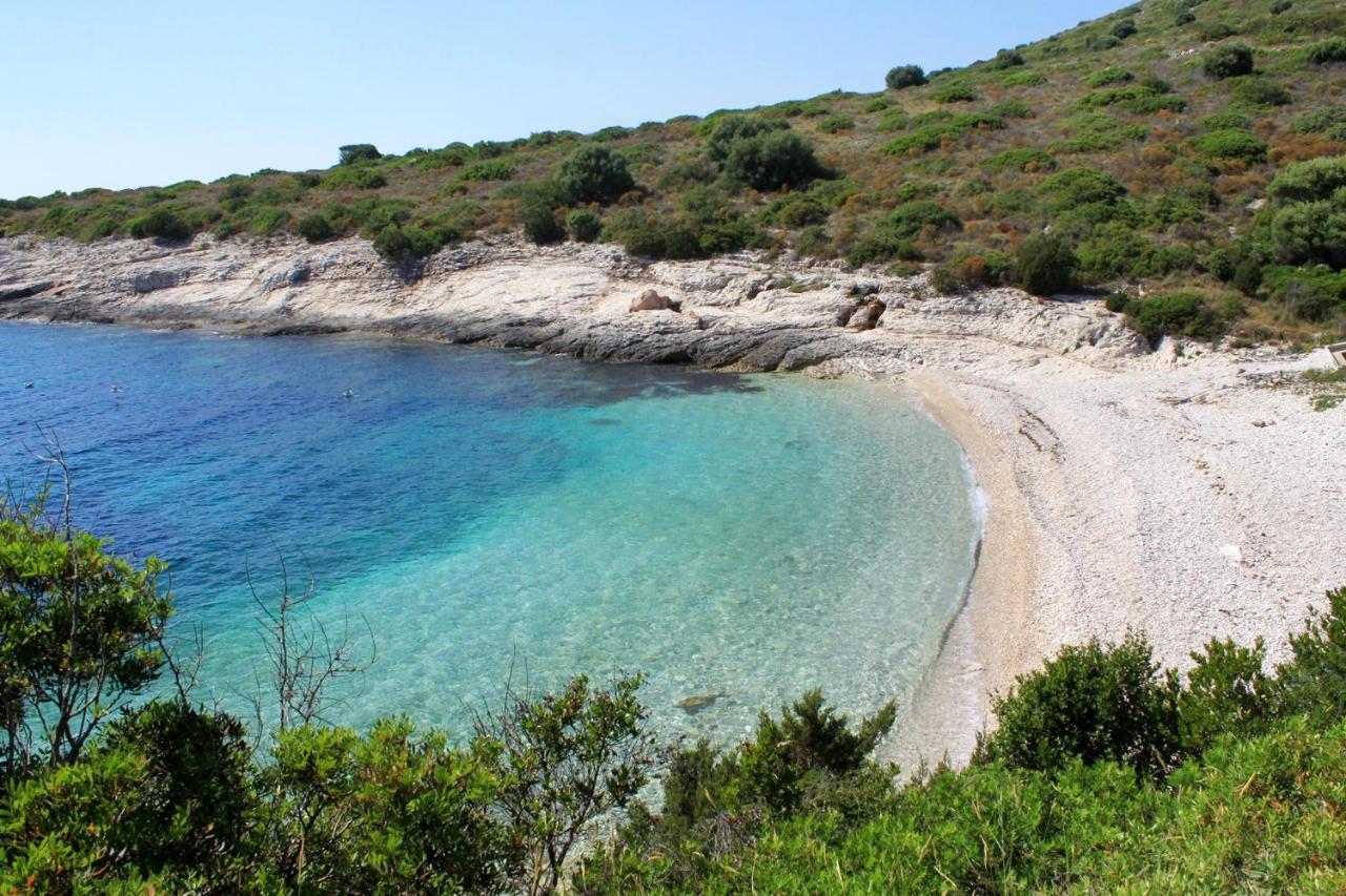Apartments With A Parking Space Brbinj, Dugi Otok - 8160 Екстериор снимка