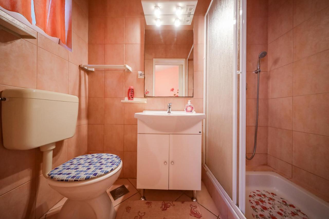 Apartments With A Parking Space Brbinj, Dugi Otok - 8160 Екстериор снимка