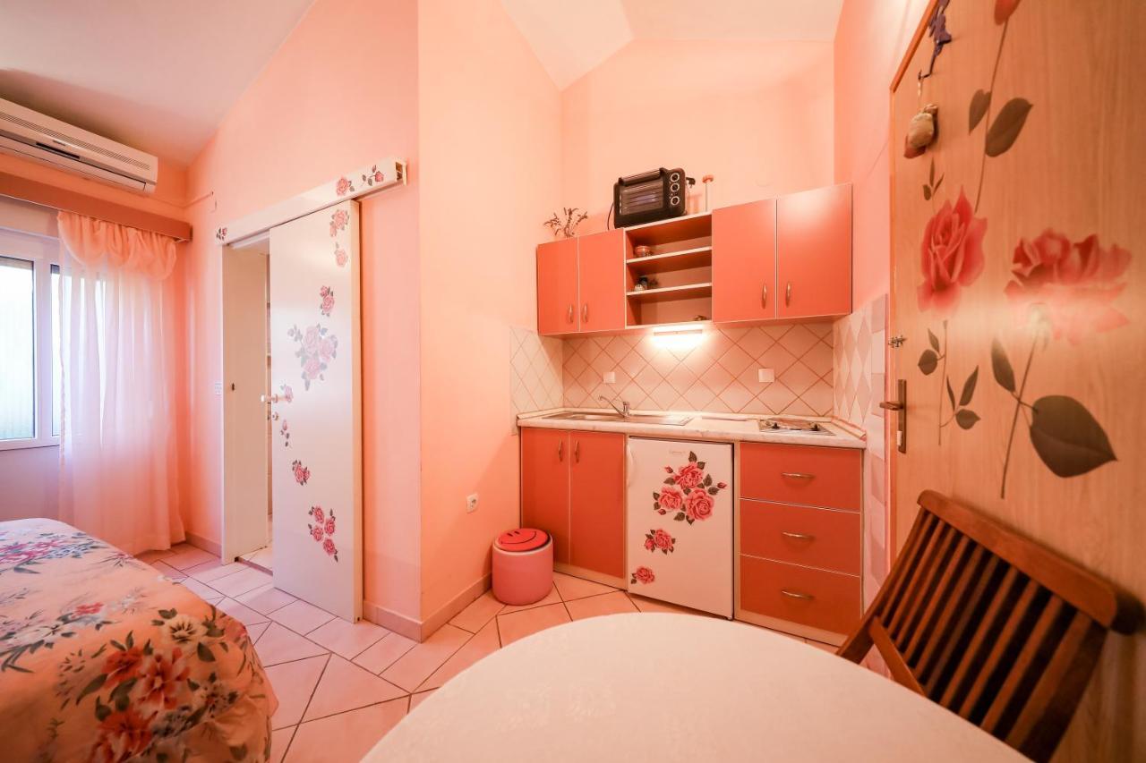 Apartments With A Parking Space Brbinj, Dugi Otok - 8160 Екстериор снимка